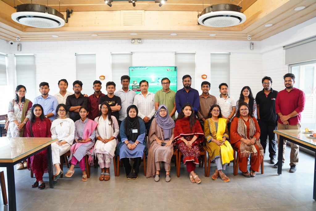 Empowering Youth for Climate Action: YOUCAN Joins National Training on Environment, Climate, and Renewable Energy in Bangladesh